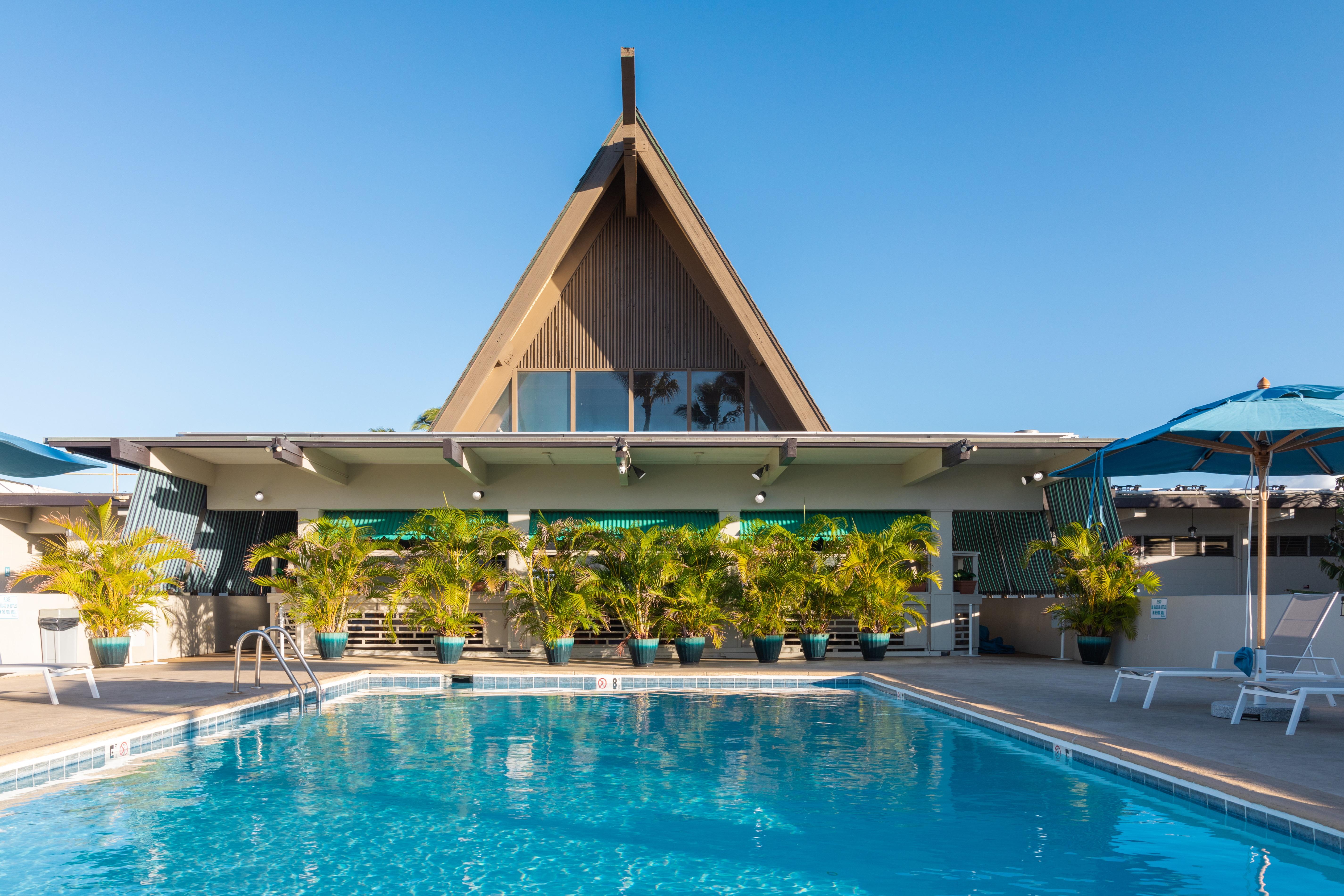 Maui Beach Hotel Kahului Exterior photo