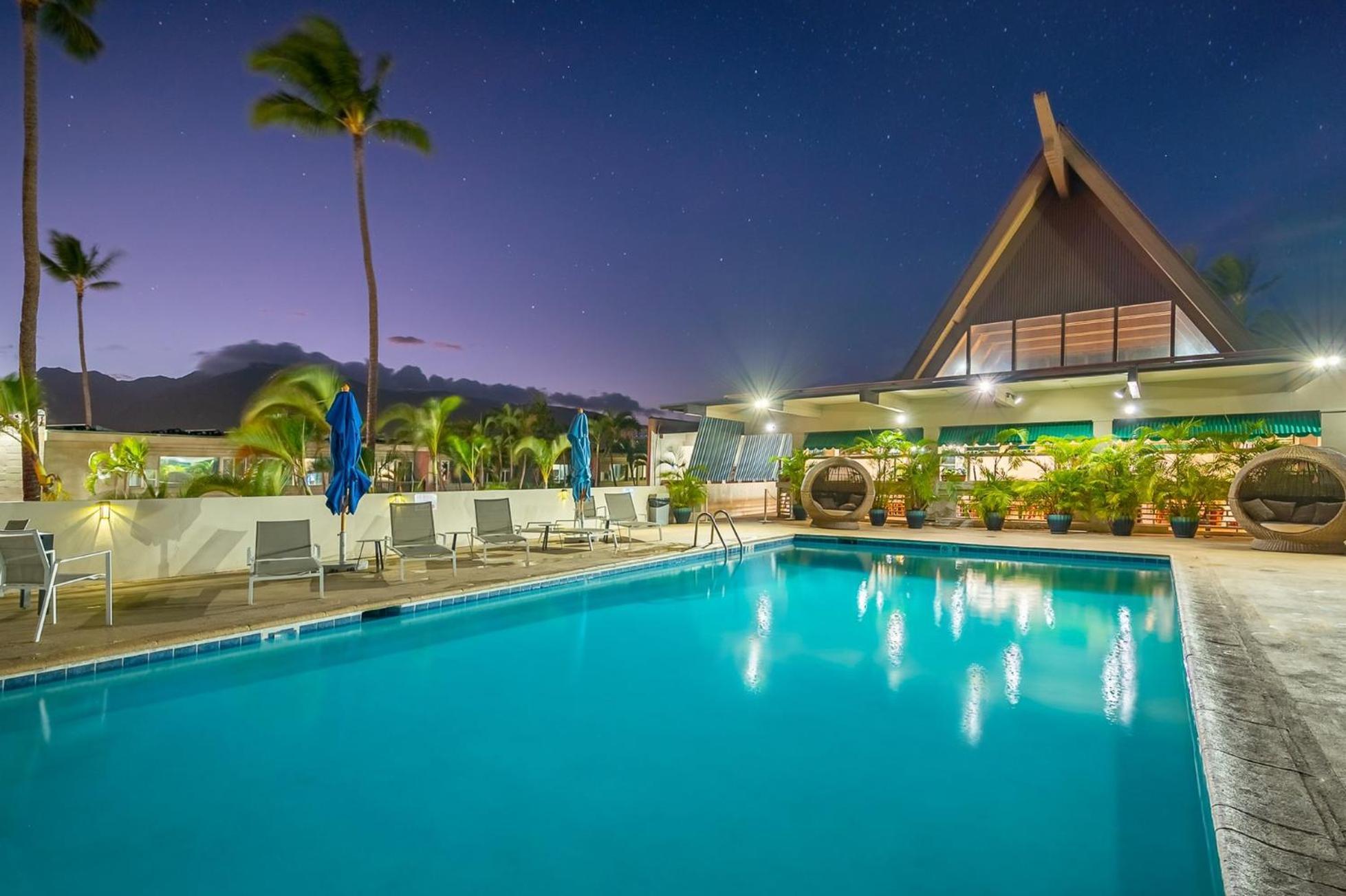 Maui Beach Hotel Kahului Exterior photo