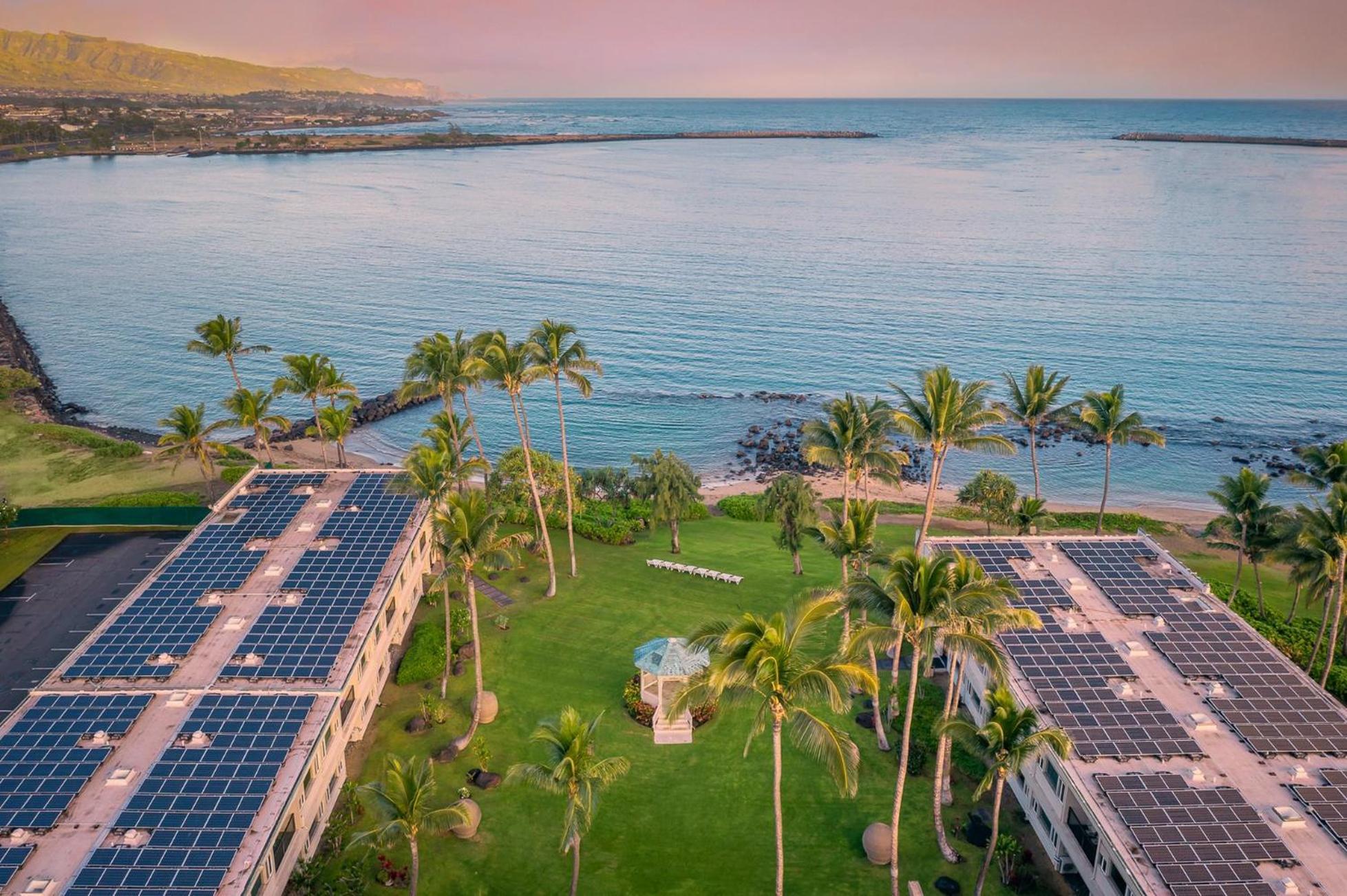 Maui Beach Hotel Kahului Exterior photo